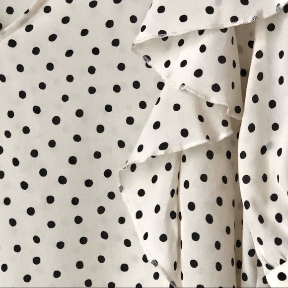 \Madewell\• V-Neck Silk Ruffle Top - Picture 6 of 16